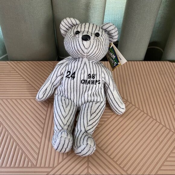 Bamm Beano's Stuffed Bears 24 Martinez & 33 Wells with Tags 1998 Striped White - Picture 5 of 13